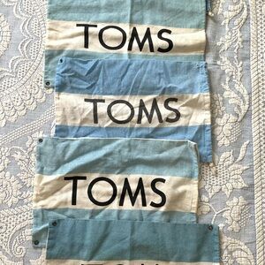 TOMS Blue and Cream dust bags, lot of 5